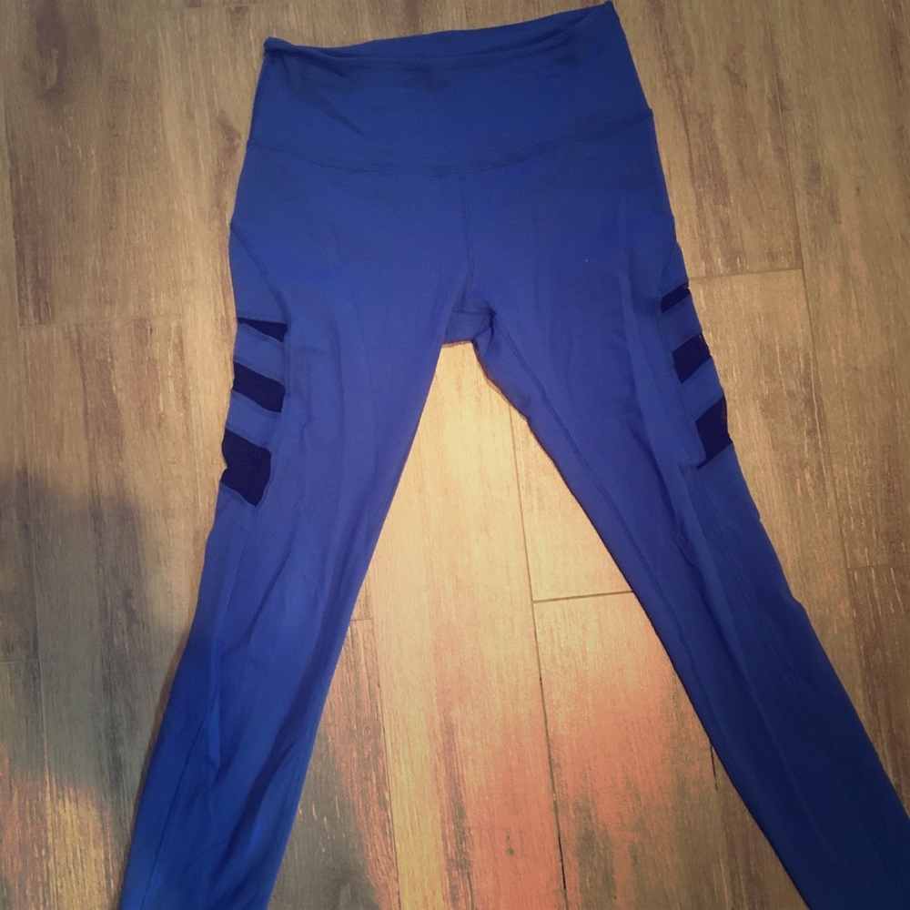 Beyond Yoga high waisted leggings with mesh panels